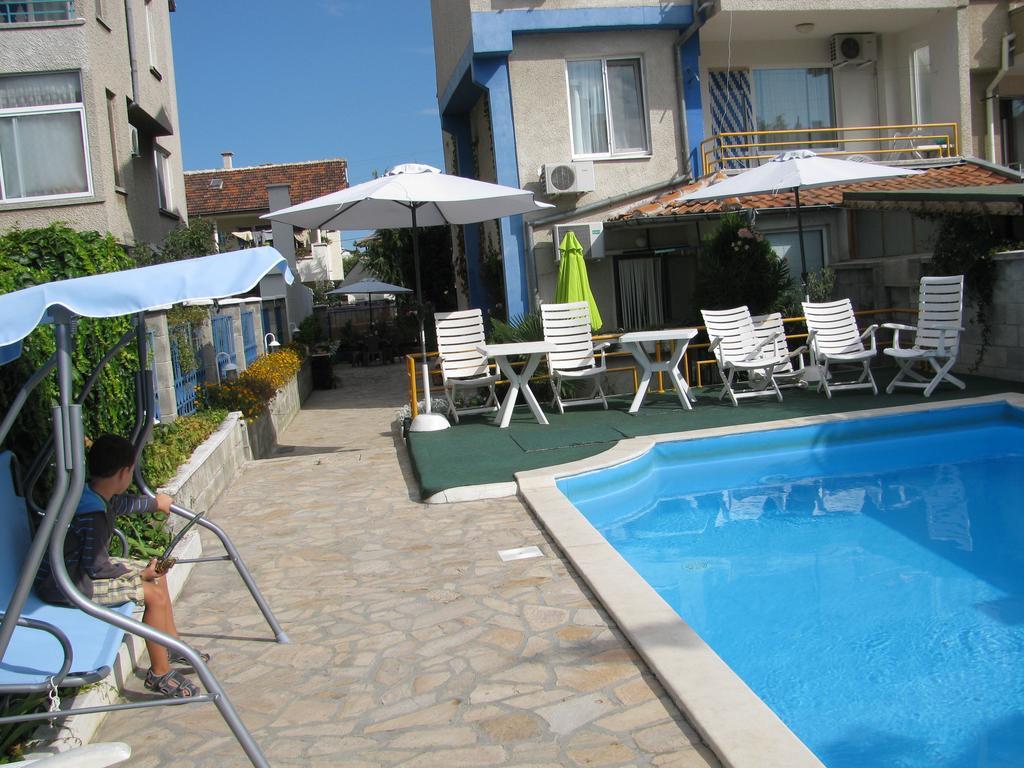Villa Sens TTchernomorets Extérieur photo